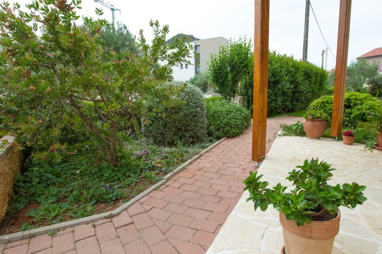 Apartments Emma Biograd Na Moru Exterior photo